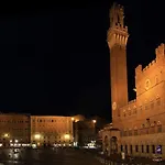 ホテル Porta Romana - Lucehotels