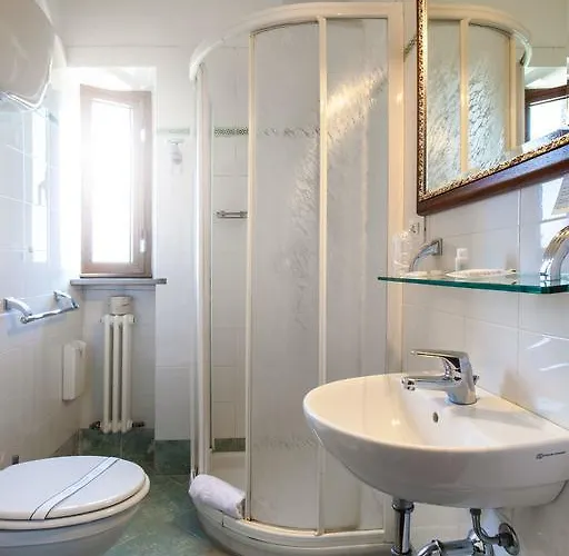 Porta Romana - Lucehotels Готель Сієна