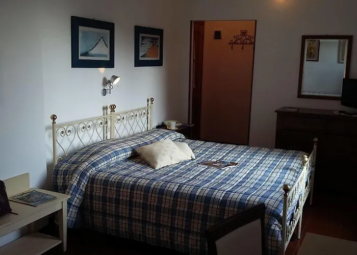 Готель Porta Romana - Lucehotels