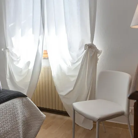 Porta Romana - Lucehotels Siena