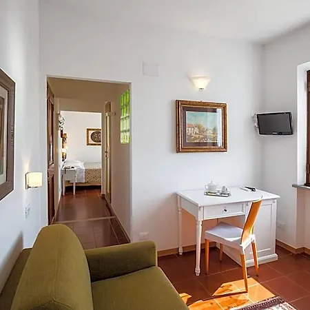Porta Romana - Lucehotels