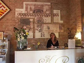 Ξενοδοχείο Porta Romana - Lucehotels