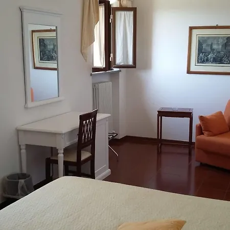 Porta Romana - Lucehotels Hotell