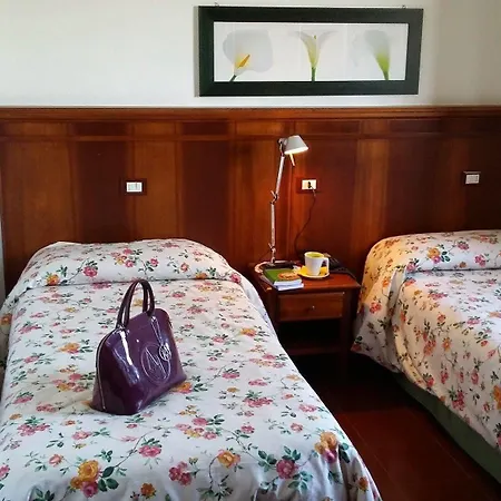 Ξενοδοχείο Porta Romana - Lucehotels