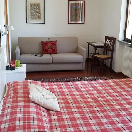 Porta Romana - Lucehotels Готель 3*