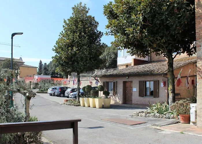 Porta Romana - Lucehotels Hotel